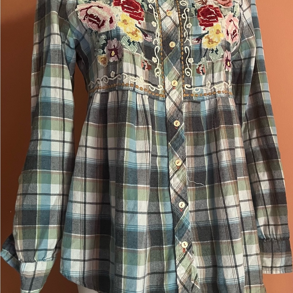 Johnny Was Workshop BOHO Embroidered Plaid Top - Picture 4 of 16